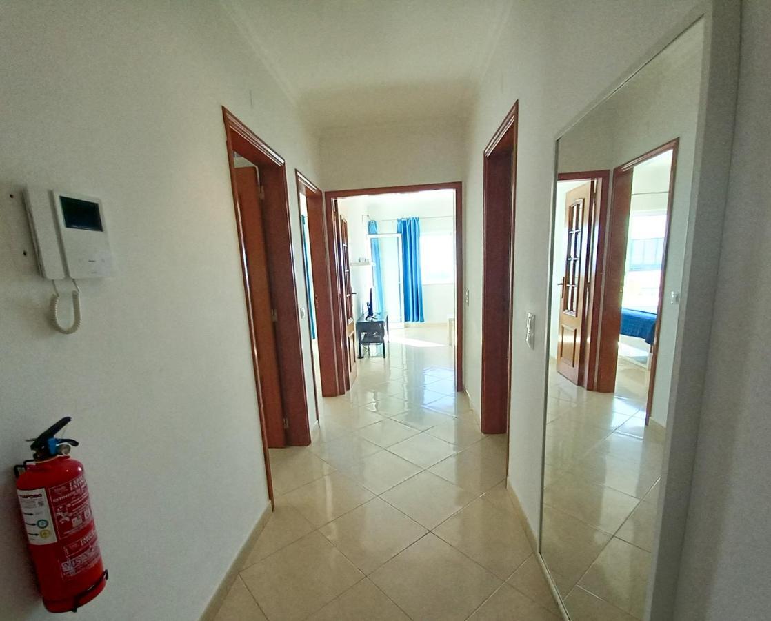 Colina Ferias- Garagem & Wifi Apartment กัวเตย์รา ภายนอก รูปภาพ