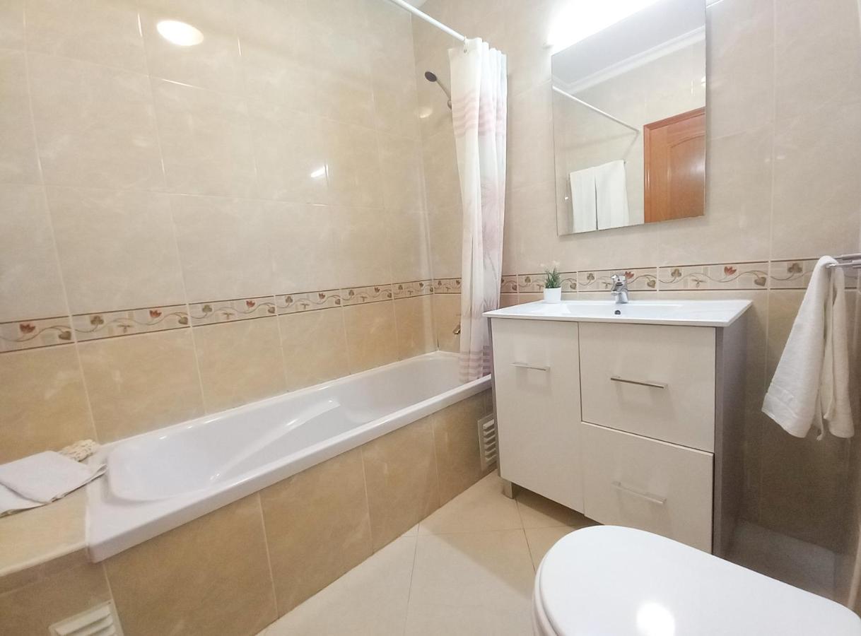 Colina Ferias- Garagem & Wifi Apartment กัวเตย์รา ภายนอก รูปภาพ