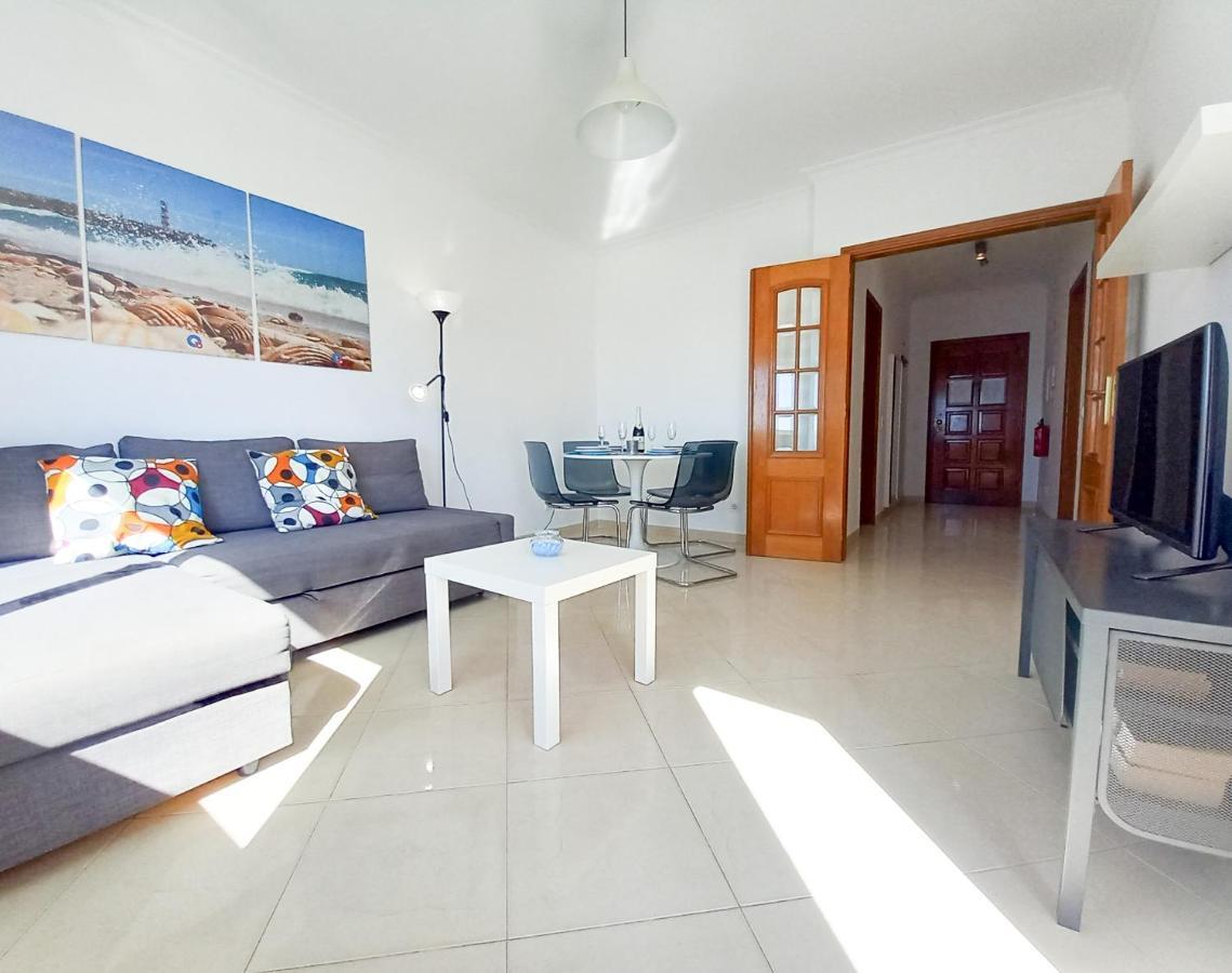 Colina Ferias- Garagem & Wifi Apartment กัวเตย์รา ภายนอก รูปภาพ