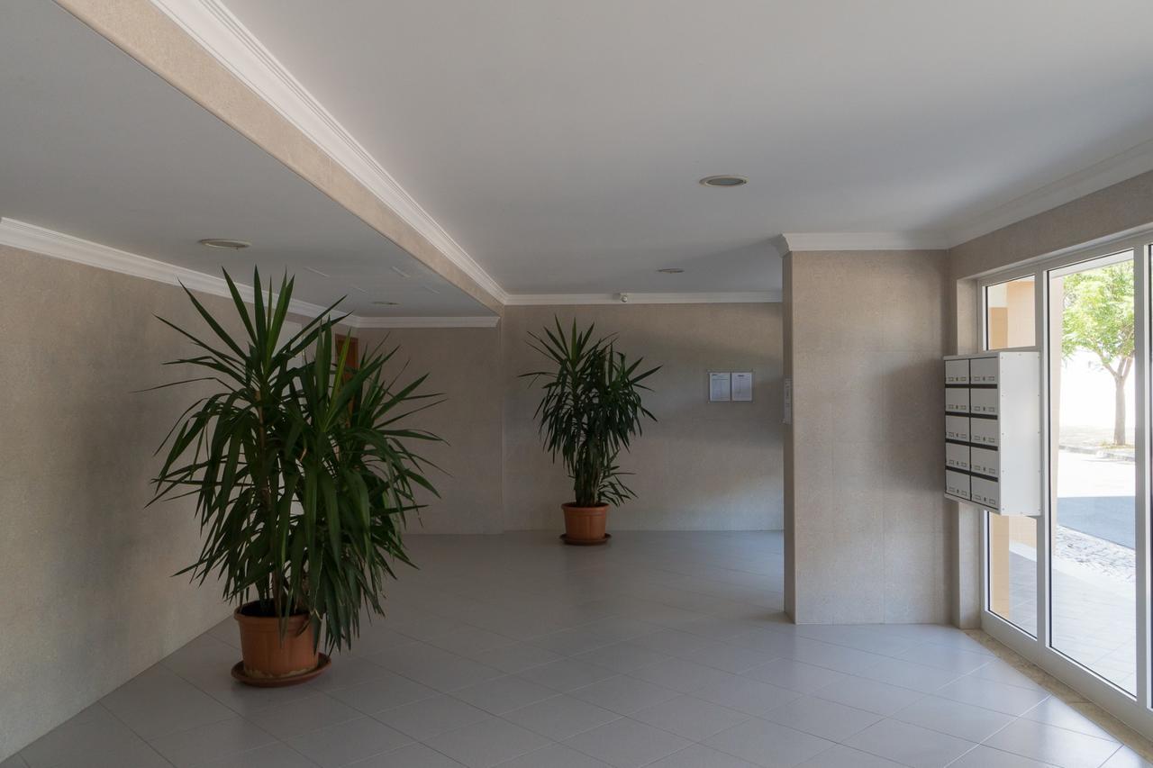 Colina Ferias- Garagem & Wifi Apartment กัวเตย์รา ภายนอก รูปภาพ