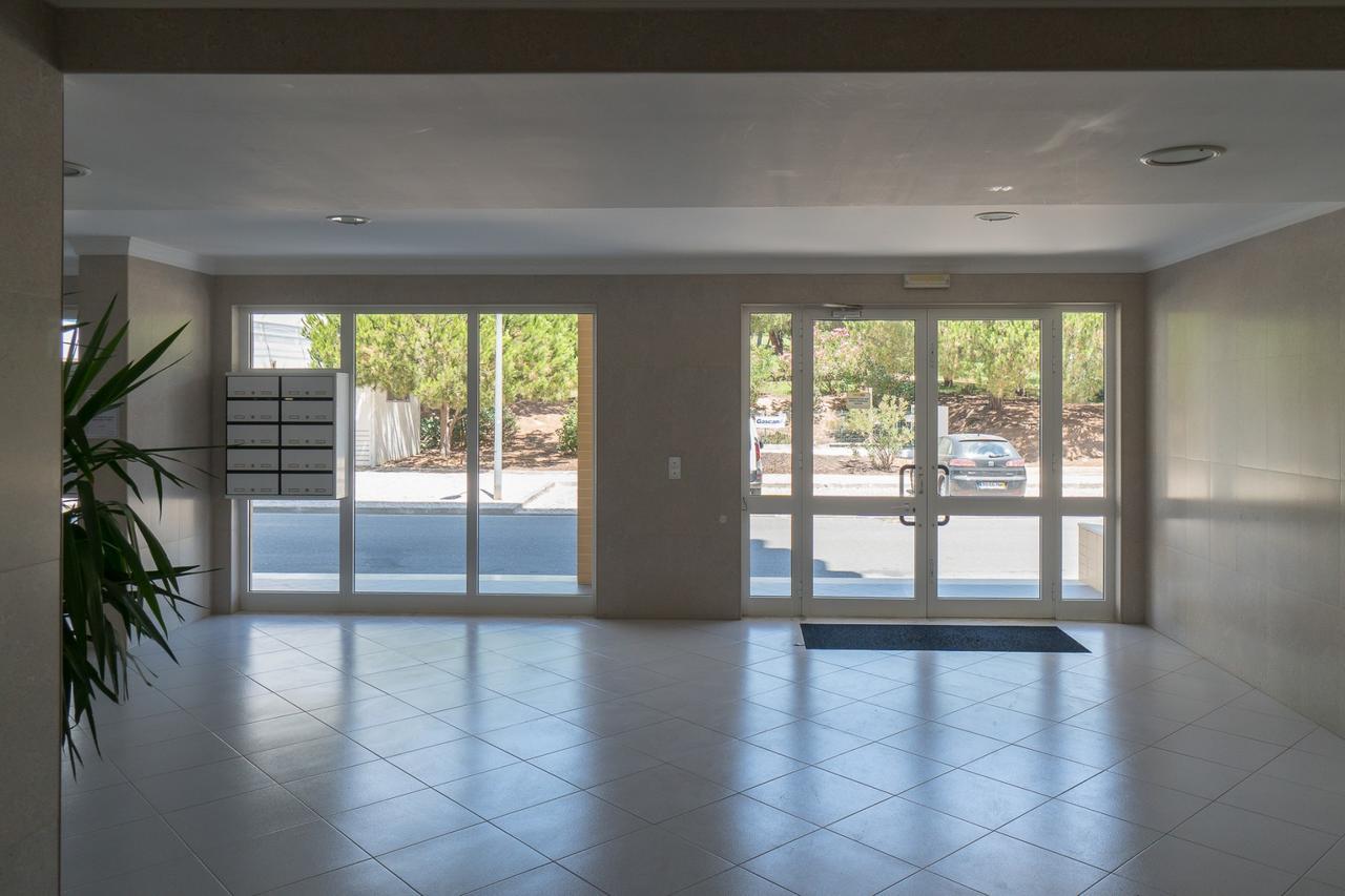 Colina Ferias- Garagem & Wifi Apartment กัวเตย์รา ภายนอก รูปภาพ